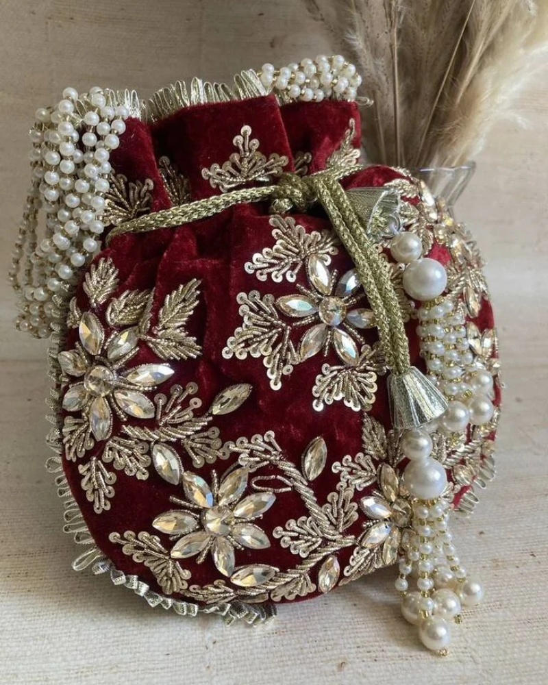 Tanjore Stylr Designing Work- Srinithi Creatives